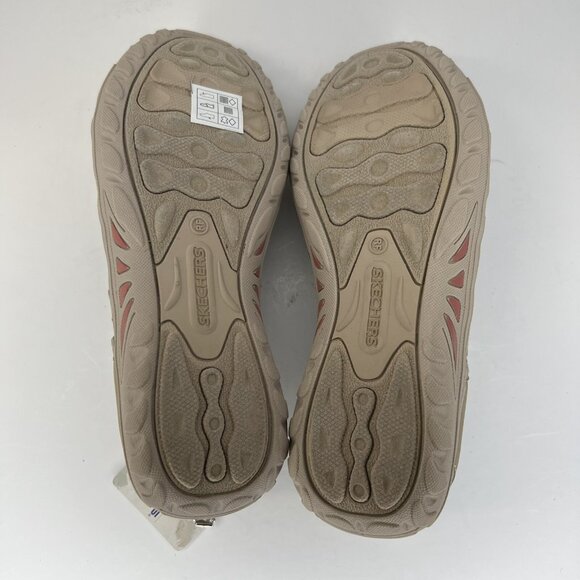 Skechers Mesh and Suede Taupe All Weather Shoes Womens Size 6.5 49589 Slip-On - Picture 8 of 9